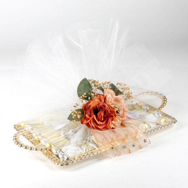 Altın Renk Büyük Tepside Kız İsteme Söz Nişan Çikolatası - 1