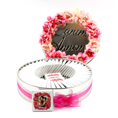Anneler Günü Hediyesi Gül Dekorlu Metal Kutuda Fotoğraflı Malden Çikolata - 5
