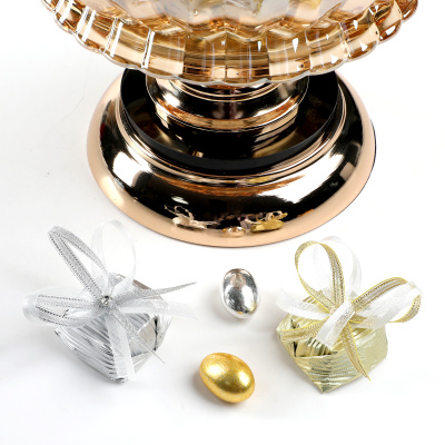 Ayaklı Cam Sunumlukta Söz Nişan Kız İsteme Çikolatası Kristal ve Tek Taş Çikolata Draje - 3