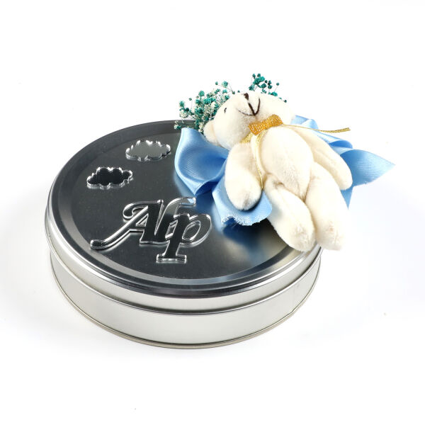 Ayıcık Figürlü Erkek Bebek Çikolatası (Metal Yuvarlak Kutu) 50 Adet Madlen - 3