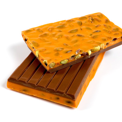 Bayramyeri Kırık Portakallı Antep Fıstıklı Çikolata 300g - Hacı Şerif