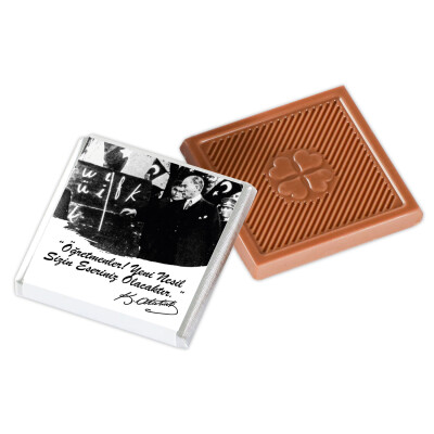 Çiçek Dekorlu Öğretmenler Günü Hediyesi 32 Adet Madlen Çikolata (Gold Kutu) - 3