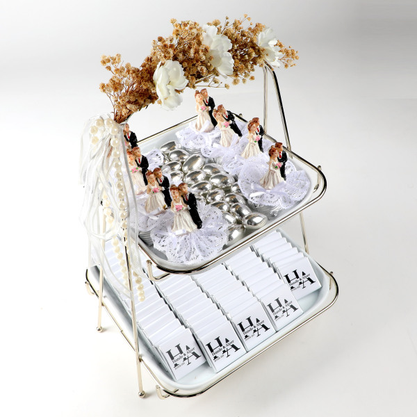 Çift Katlı Sunumlukta İsimli Gelin Damat Dekorlu Söz Nişan Kız İsteme Çikolatası - 21