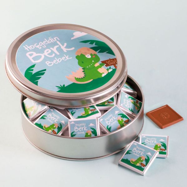 Etiket Baskılı Erkek Bebek Çikolatası (Düz Metal Yuvarlak Kutu) 50 Adet Madlen - 1