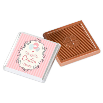Etiket Baskılı Kız Bebek Çikolatası (Düz Metal Yuvarlak Kutu) 50 Madlen Çikolata + 35 Draje - 15