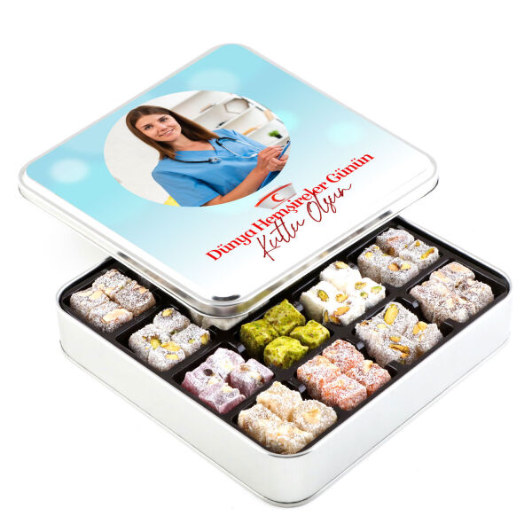 Fotoğraflı 12 Mayıs Hemşireler Günü Hediyesi Karışık Çifte Kavrulmuş Lokum (Metal Kutu) - 1