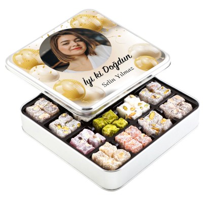 Fotoğraflı Doğum Günü Hediyesi Karışık Çifte Kavrulmuş Lokum (Metal Kutu) - Gold Balonlu - 1