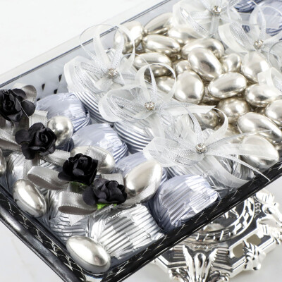 Gümüş Ayaklı Tabak Kız İsteme Çikolatası (Cam) - 3