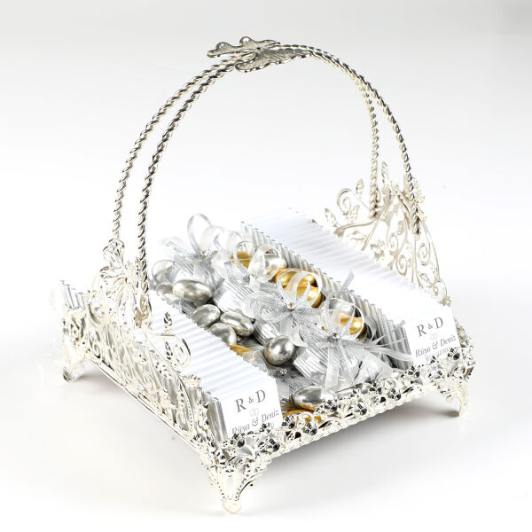 Gümüş Renk Aynalı Kare İsimli Kız İsteme Sepeti Söz Nişan Çikolatası - 3