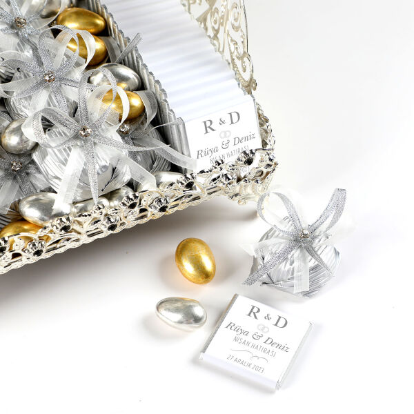 Gümüş Renk Aynalı Kare İsimli Kız İsteme Sepeti Söz Nişan Çikolatası - 2