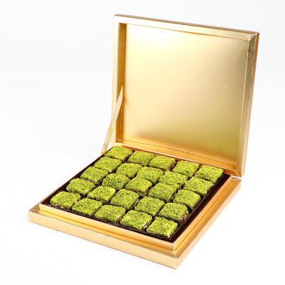 İçi Dışı Antep Fıstıklı Çikolatalı Bohça Lokum (Gold Kutu) - 1