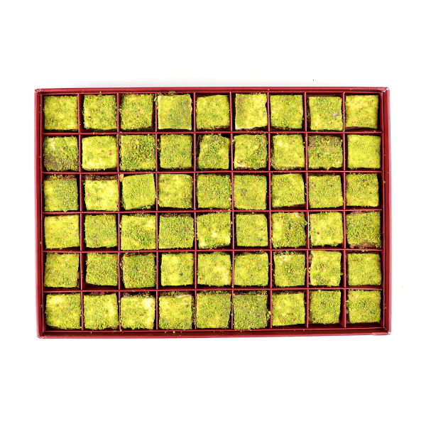İçi Dışı Antep Fıstıklı Çikolatalı Bohça Lokum (Motif Desenli Kutu) 750g - 6