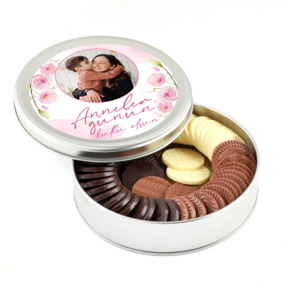 Kendi Fotoğrafınız ile Anneler Günü Hediyesi Yuvarlak Madlen Çikolata (Metal Yuvarlak Kutu) - Hacı Şerif