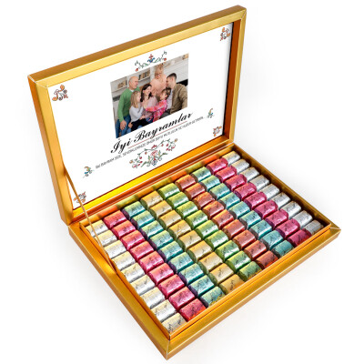 Kendi Fotoğrafınız ile Bayram Hediyesi Baton Çikolata Gold Kutu 740g - 1
