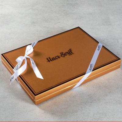 Kendi Fotoğrafınız ile Öğretmenler Günü Hediyesi 48 Adet Madlen Çikolata ( Gold Kutu ) - 4