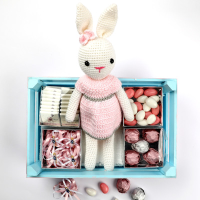 Kız Bebek Çikolatası Oyuncaklı Hediye Kutusu - 6