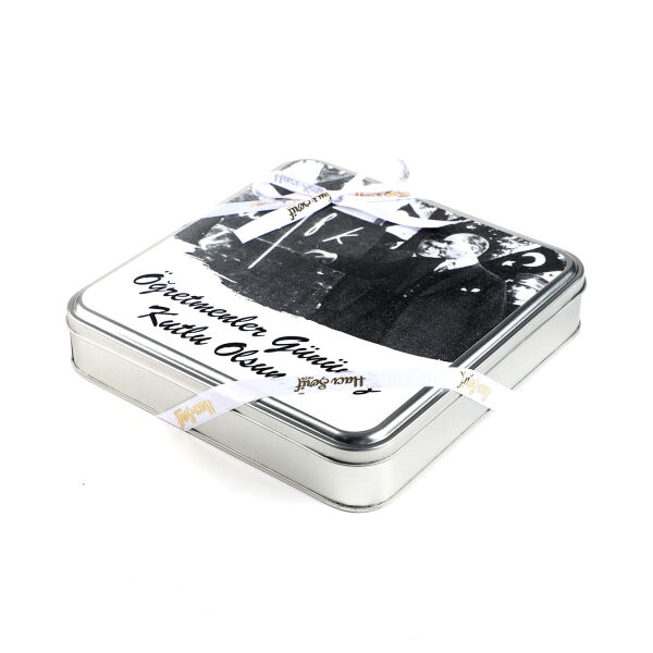 Atatürk Temalı Öğretmenler Günü Hediyesi 64 Adet Madlen Çikolata (Metal Kutu) - 3