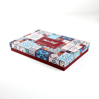 Yılbaşı Hediye Çikolata Seti - Motif Desenli Büyük Kutuda Lezzet Şöleni - 5