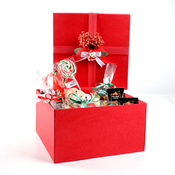 Yılbaşı Hediye Seti - Model 6 - Kırmızı Büyük Kutuda Lezzet Şöleni - 2