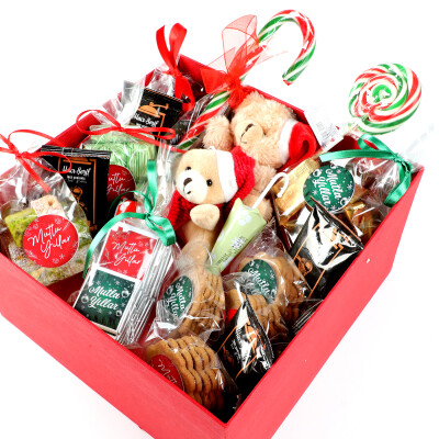 Yılbaşı Hediye Seti - Model 6 - Kırmızı Büyük Kutuda Lezzet Şöleni - 7