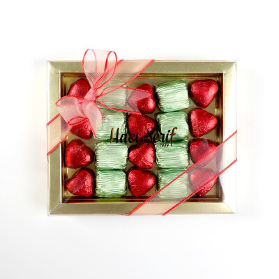 Yılbaşı Hediyesi Gold Kutuda Mini Kalp Çikolata Fıstıklı Krokan Çikolata - 3