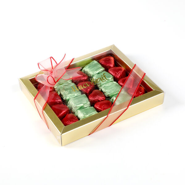 Yılbaşı Hediyesi Gold Kutuda Mini Kalp Çikolata Fıstıklı Krokan Çikolata - 1