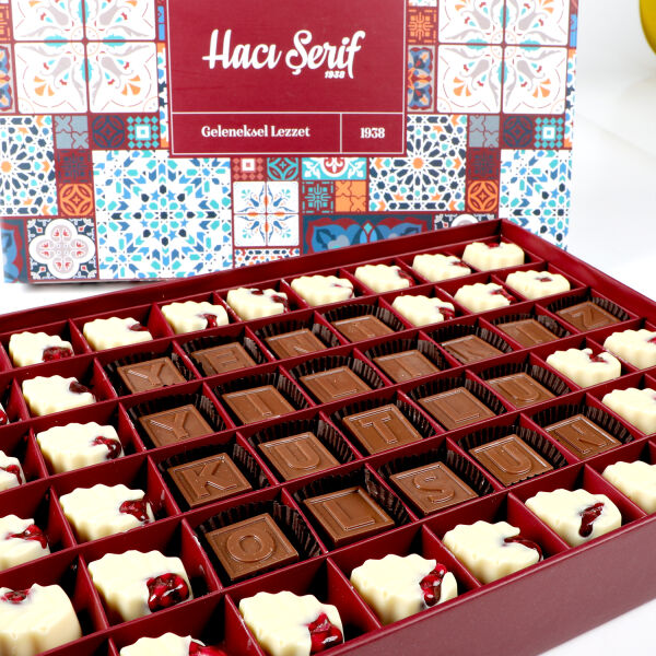 Yılbaşı Hediyesi (Yeni Yılınız Kutlu Olsun) Motif Desenli Büyük Kutuda Special ve Harf Çikolata - 4